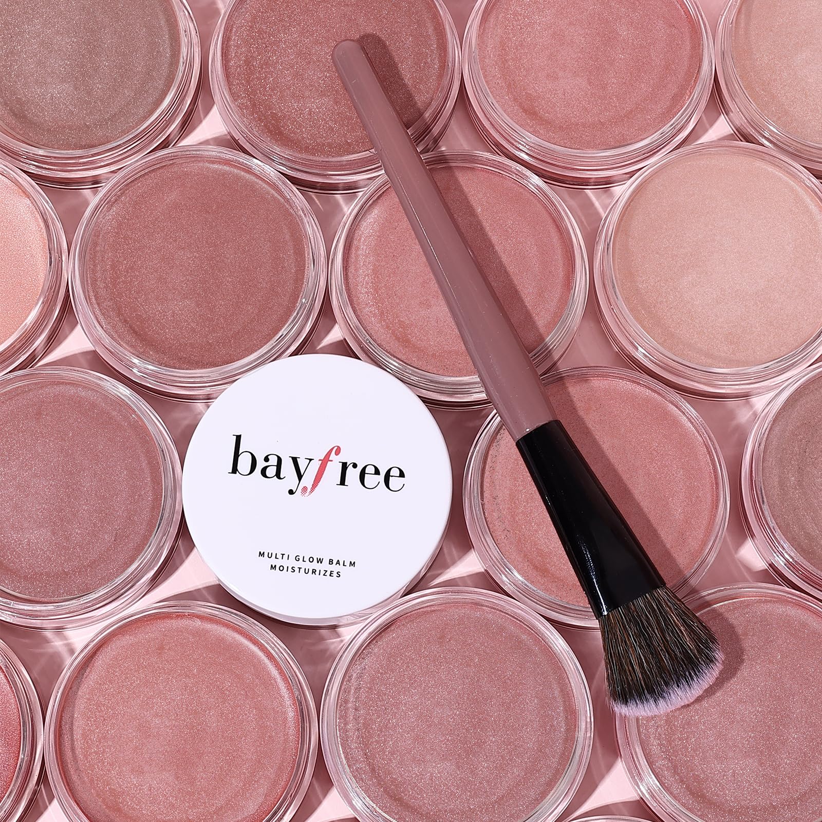 bayfree packaging-design-minimaliste : emballage simple et élégant pour le rangement.