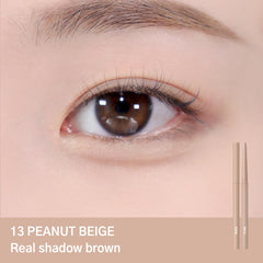 BBIA Last Auto Gel Eyeliner texture lisse pour une application précise.
