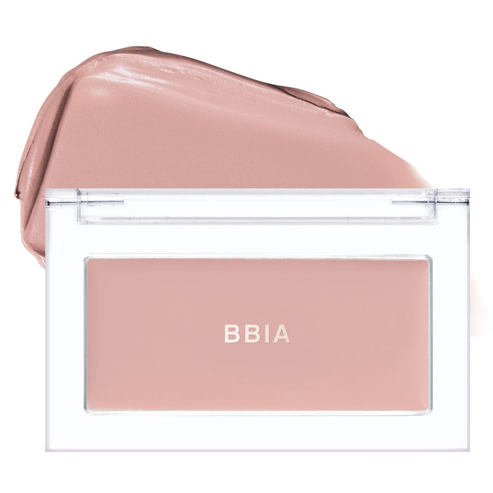 BBIA prêt-à-porter Downy Cheek Blush texture cashmere pour une application lisse.