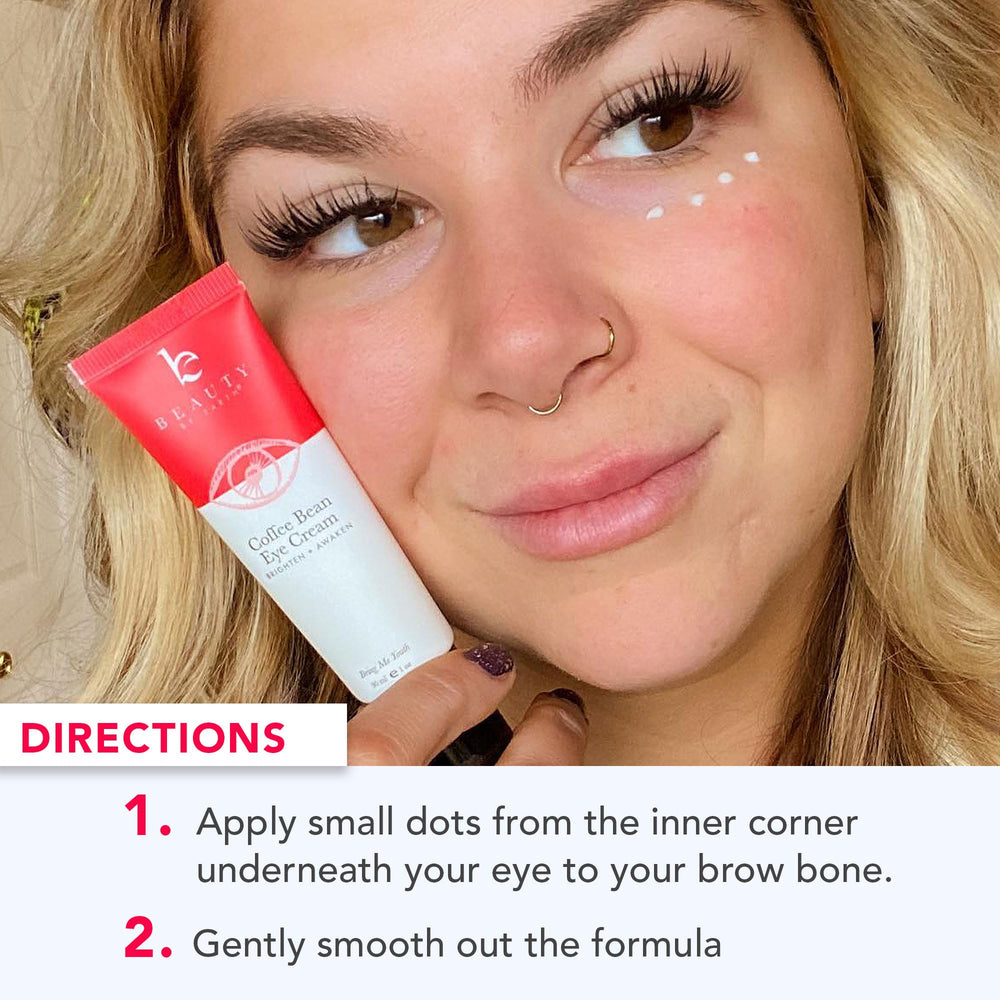 Beauty by Earth Luminosité Cernes – clarifie visiblement le regard autour des yeux.