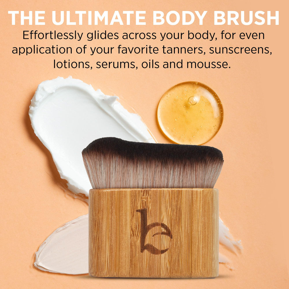 Beauty by Earth - nettoyage facile de la brosse kabuki après chaque usage.