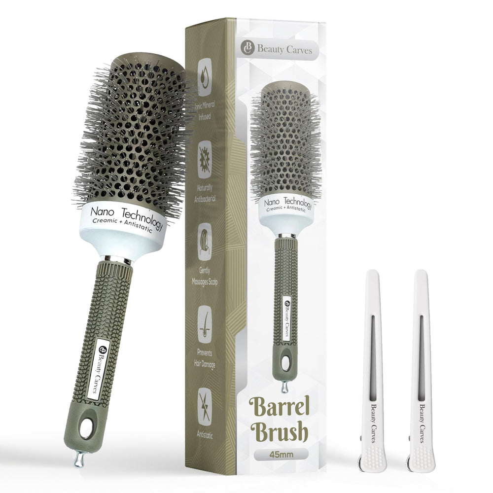 Brosse Beauty Carves 45 mm prête pour un coiffage précis et volumisant.
