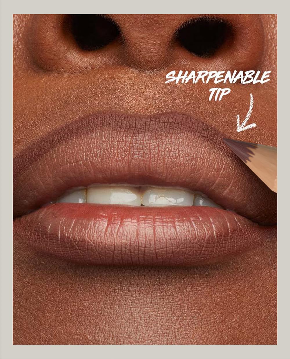 Teinte naturelle 5 Beauty Glazed, facile à estomper pour contour ou remplissage.