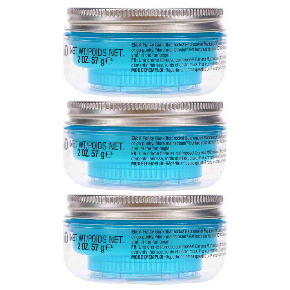 Bed Head Manipulator appliqué sur cheveux secs pour définition durable et contrôle.