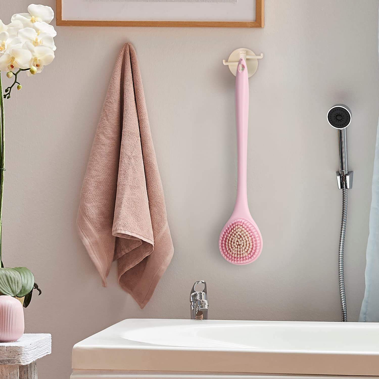 BEDELITE brosse-douche crochet cadeau inclus pour rangement pratique.