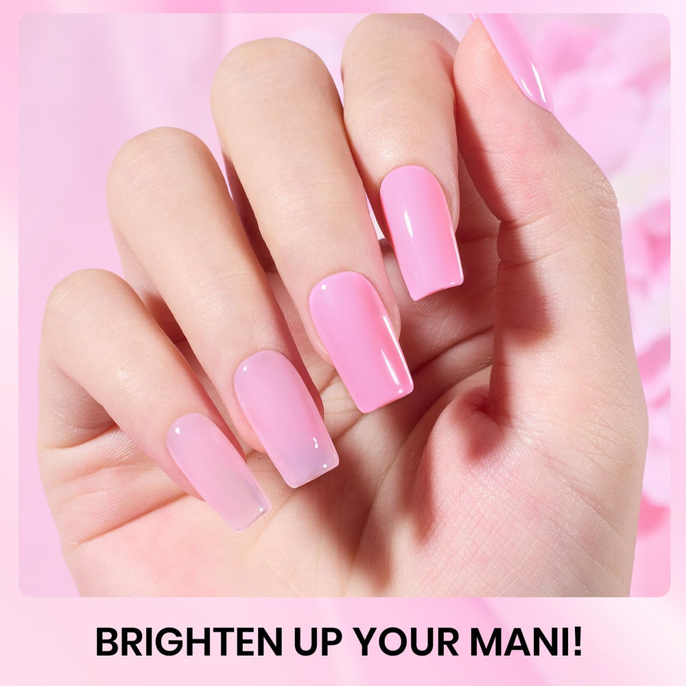 Application fluide du vernis gel Beetles sur l'ongle.