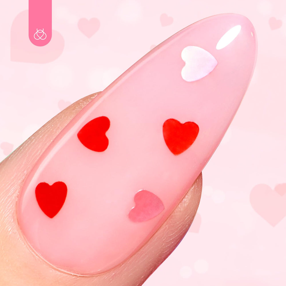 Beetles Gel Polish Étoiles : effet scintillant sur les ongles.