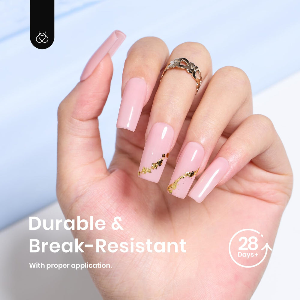 Beetles Gel Nail Tips: fini naturel pour une allure soignée et polyvalente.