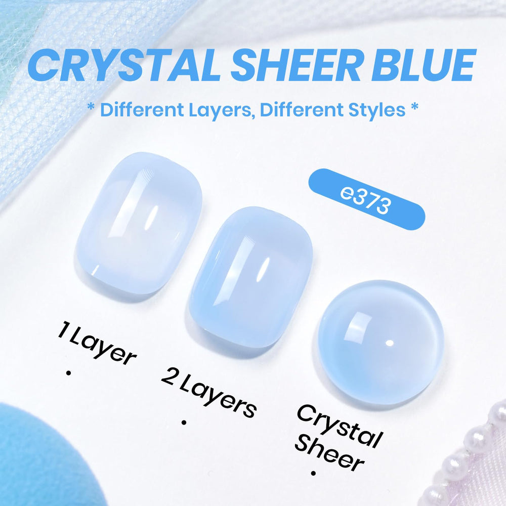 Beetles Gel Polish bleu jelly, application par couches pour un effet translucide élégant.