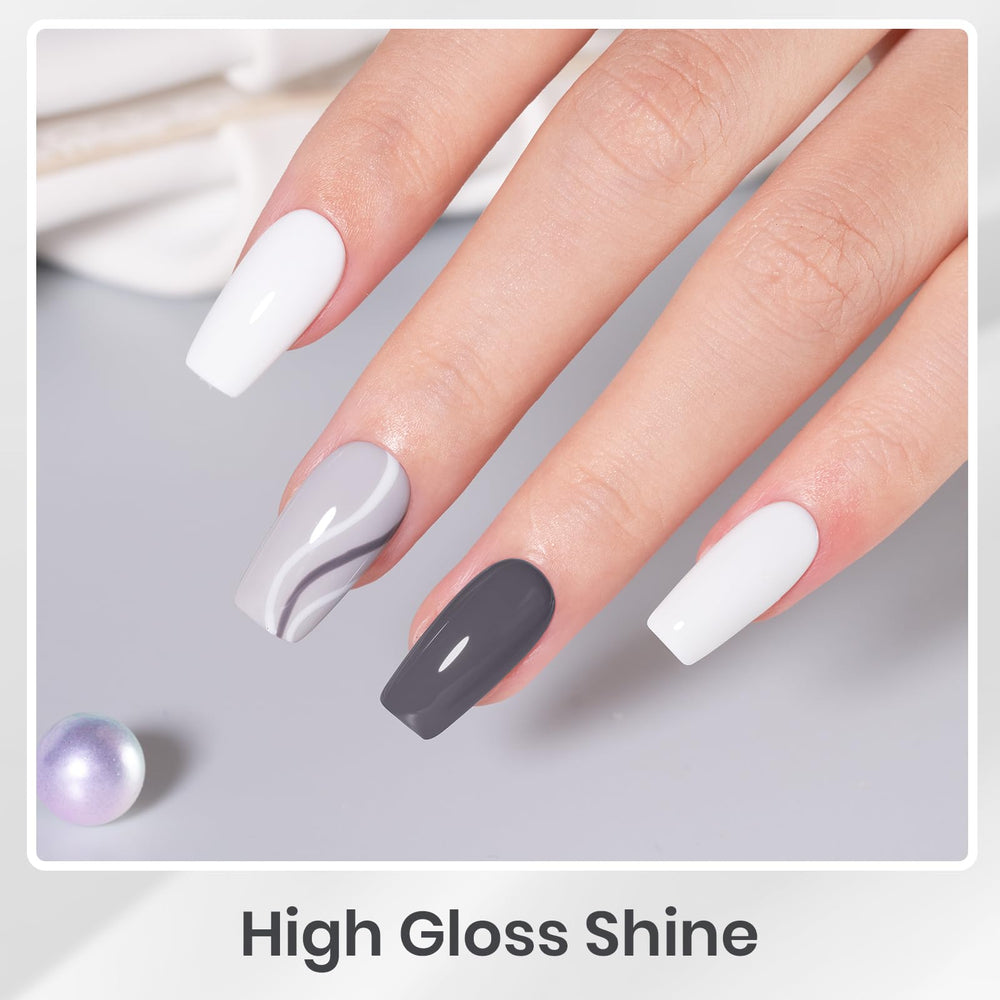 Beetles Vernis Gel beige élégant sur ongles, style subtil