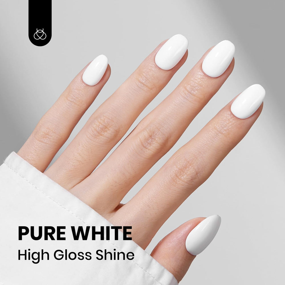 Beetles Gel Polish – séchage sous lampe LED pour une couleur rapide et propre.