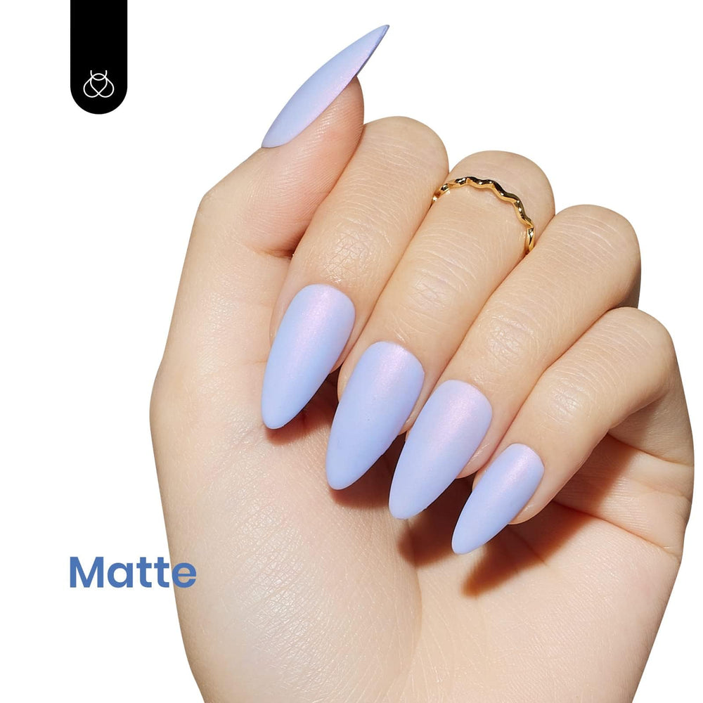 Beetles Vernis Gel Pervenche: brillance durable sur ongles brillants.
