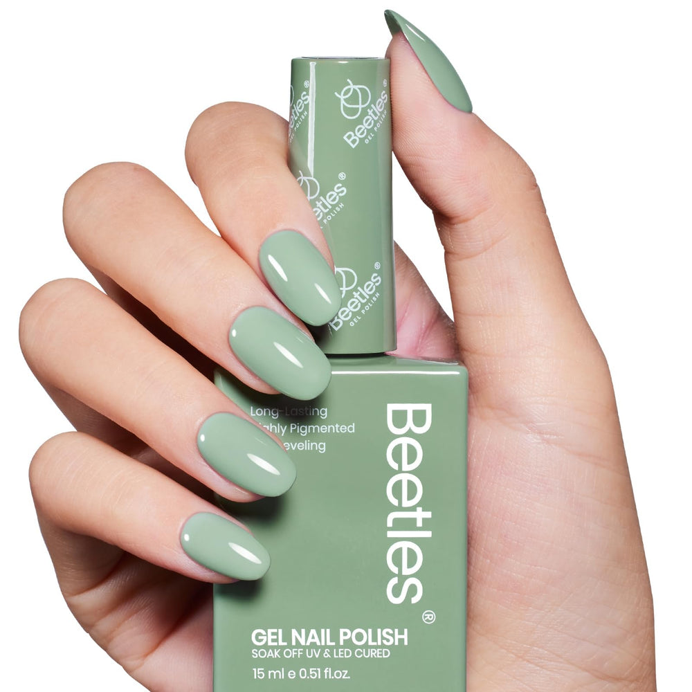 Beetles vernis gel vert sauge idéal comme cadeau pour elle.