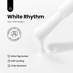 Beetles White Rhythm : ongle après séchage offre une brillance durable et lisse.