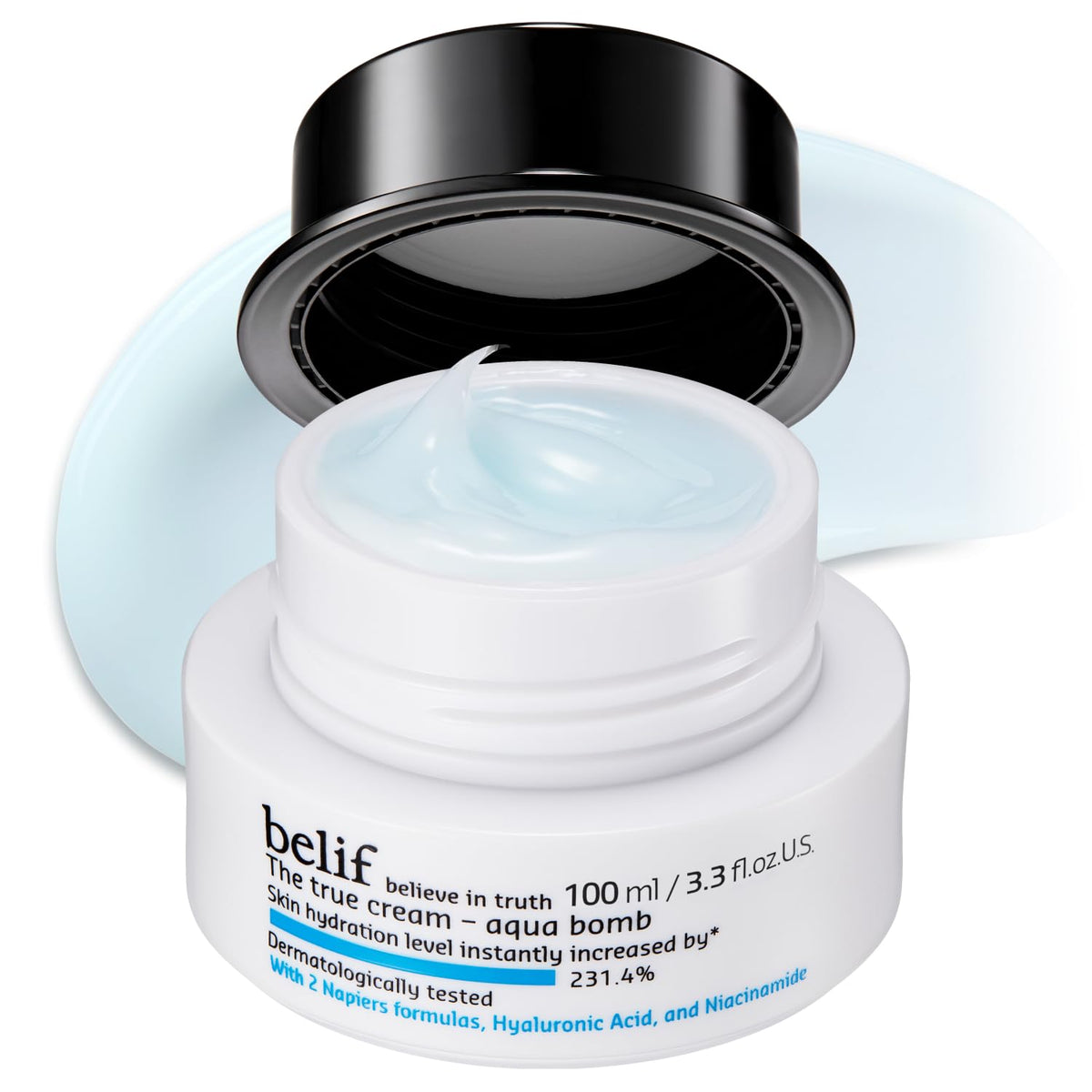 Belif Aqua Bomb montre la bouteille et le versement précis pour une hydratation rapide