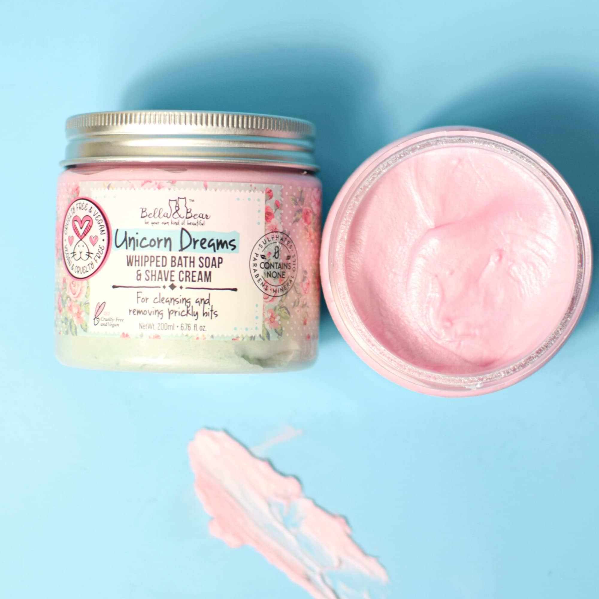 Bella & Bear Bulle douce – mousse généreuse pour le bain relaxant.