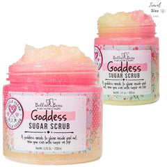 Texture exfoliante du Gommage Sucre Déesse pour peau lisse et revitalisée.