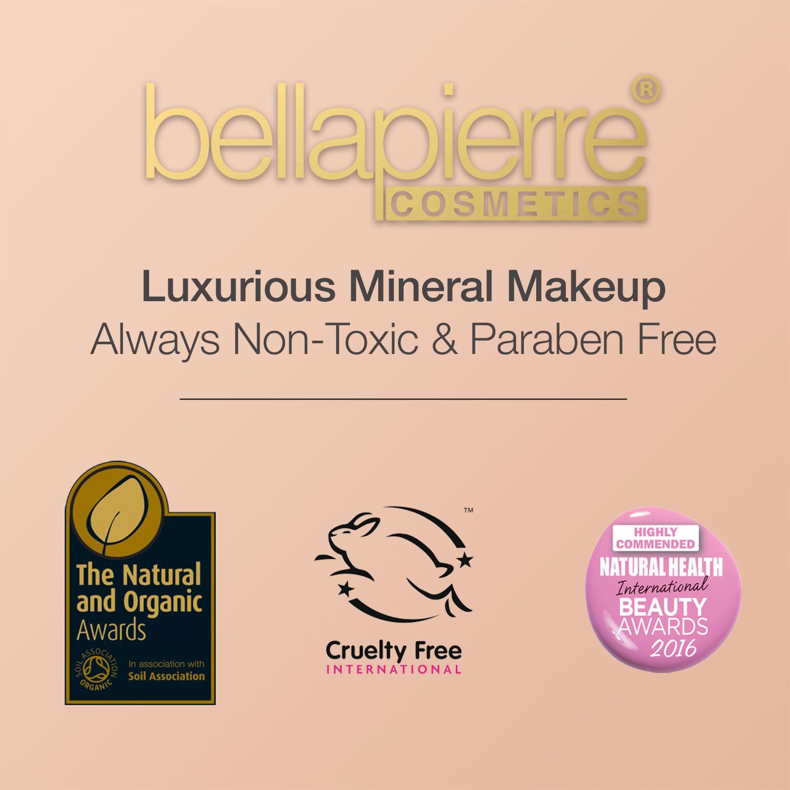 Poudre sans talc Bellapierre, formule légère adaptée aux peaux sensibles.