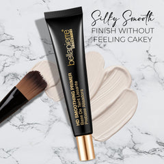 Application-visage du primer prépare le maquillage et prolonge sa tenue.