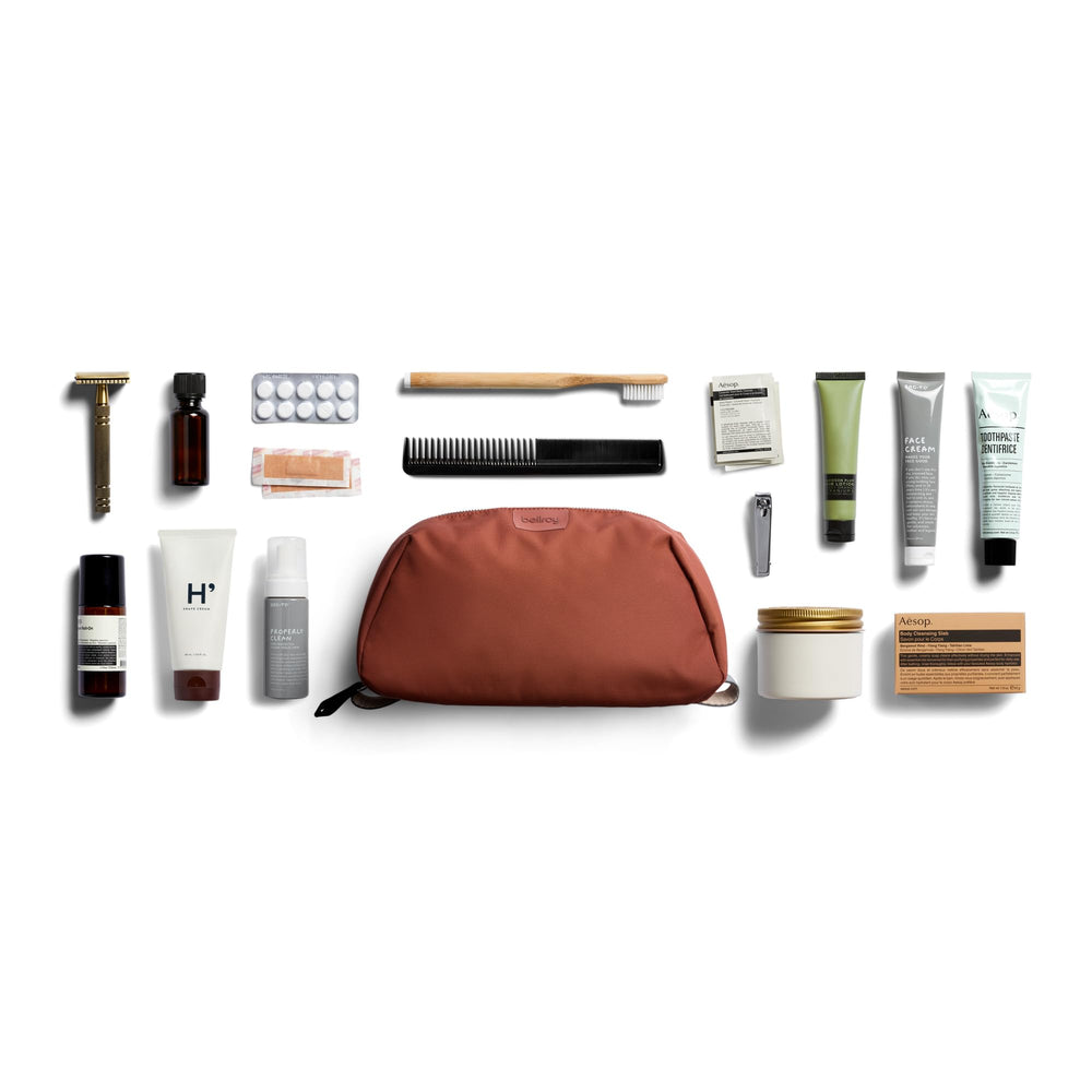 Bellroy Trousse Plus idéale pour longs voyages et usages quotidiens