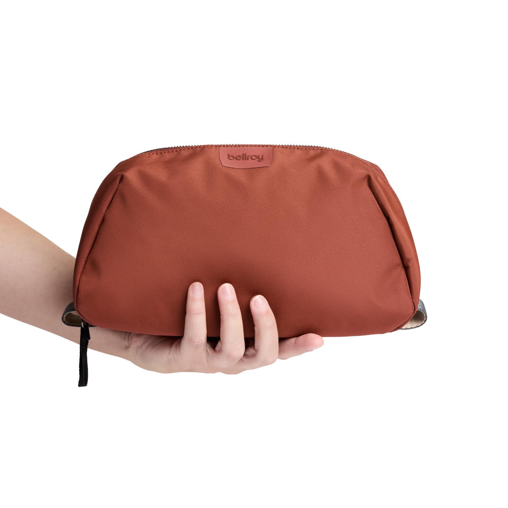 Bellroy Trousse Plus organisation en zones internes