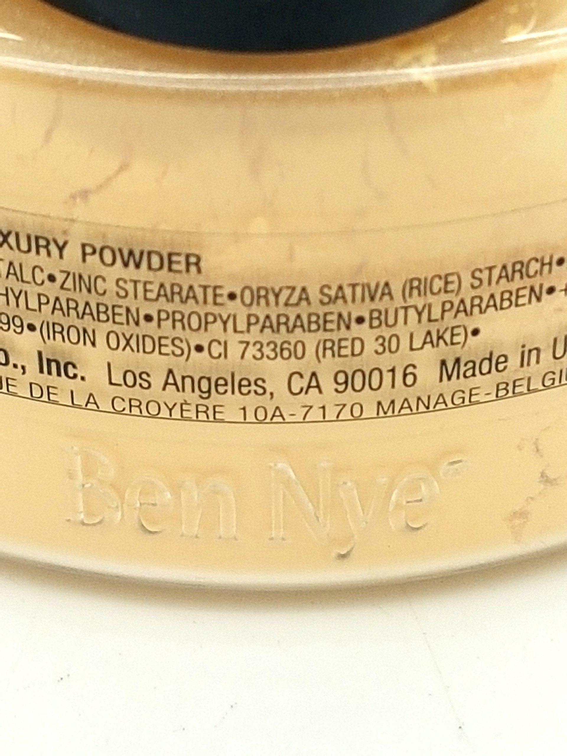 Contrôle de brillance du Banana Powder pour un teint uniforme