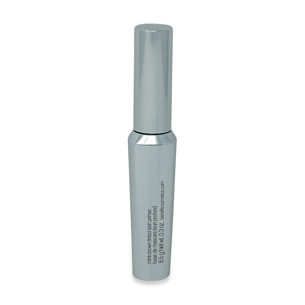Benefit base teintée cils marron mink – finition plume naturelle prête à porter.