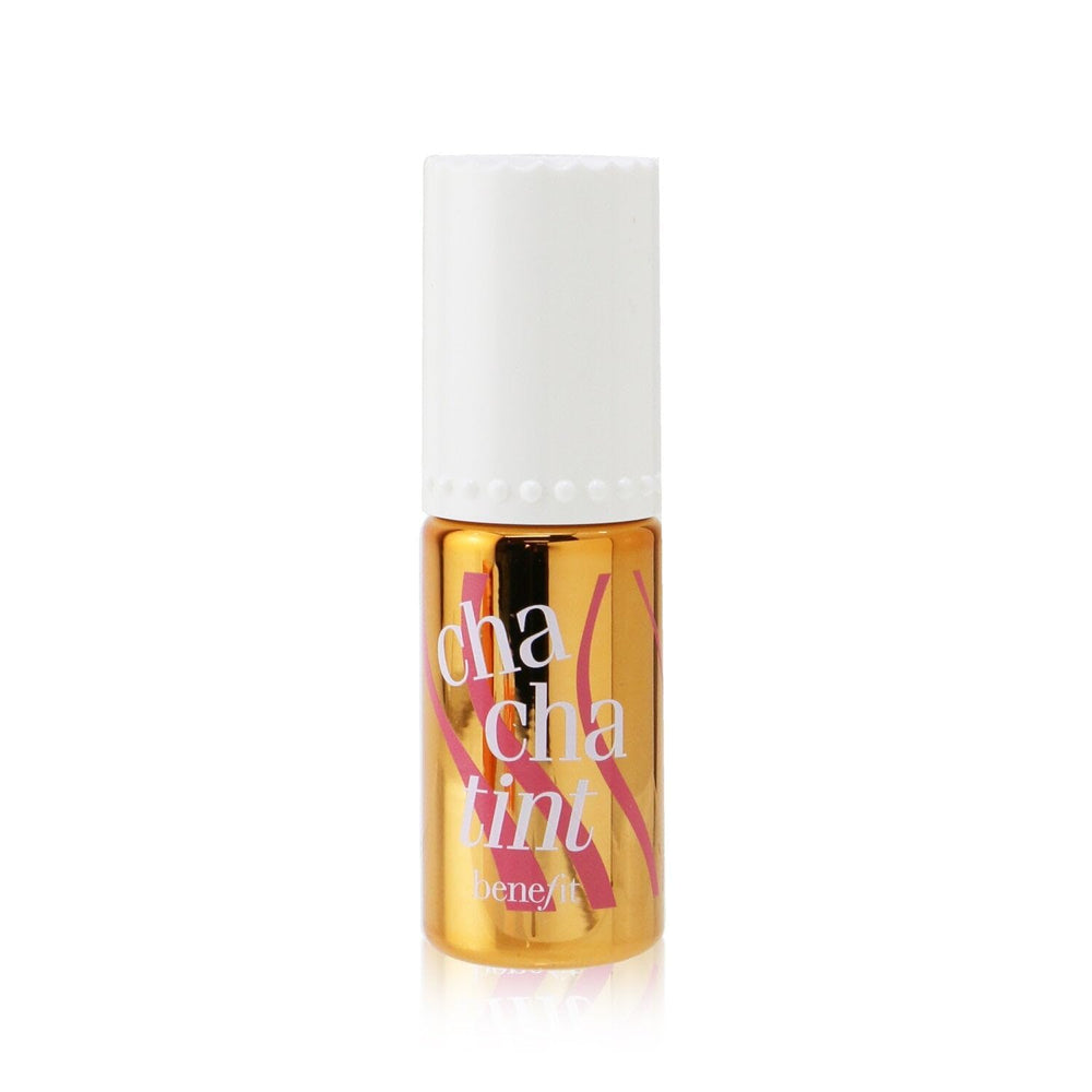 Cha Cha Tint de Benefit pour les joues procure une touche lumineuse et coordonnée.