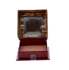 Benefit Hoola compact et miroir pratique pour retouches nomades.