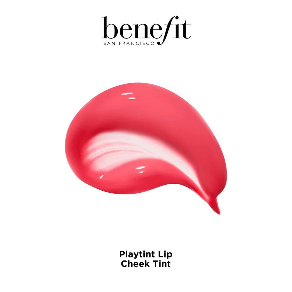 Benefit Playtint – application lèvres et joues avec une teinte rose citron uniforme.