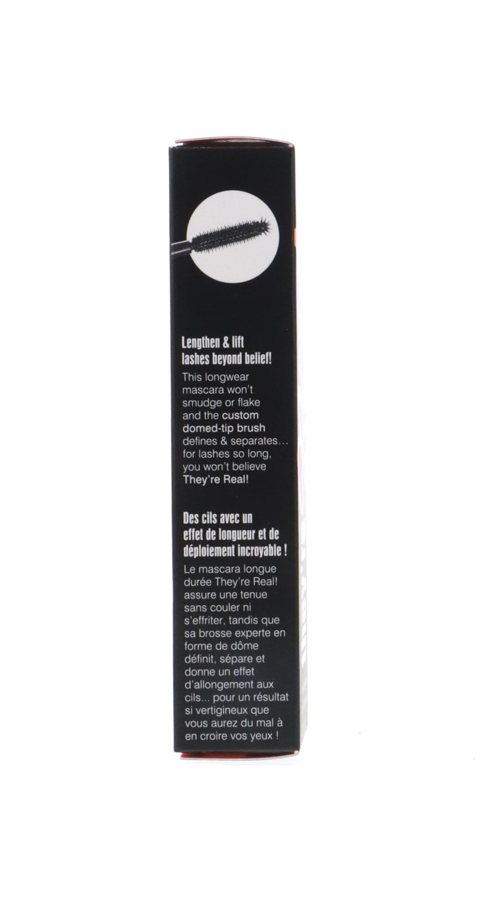 Benefit They're Real Mascara, application précise grâce à la pointe bombée pour chaque cil.