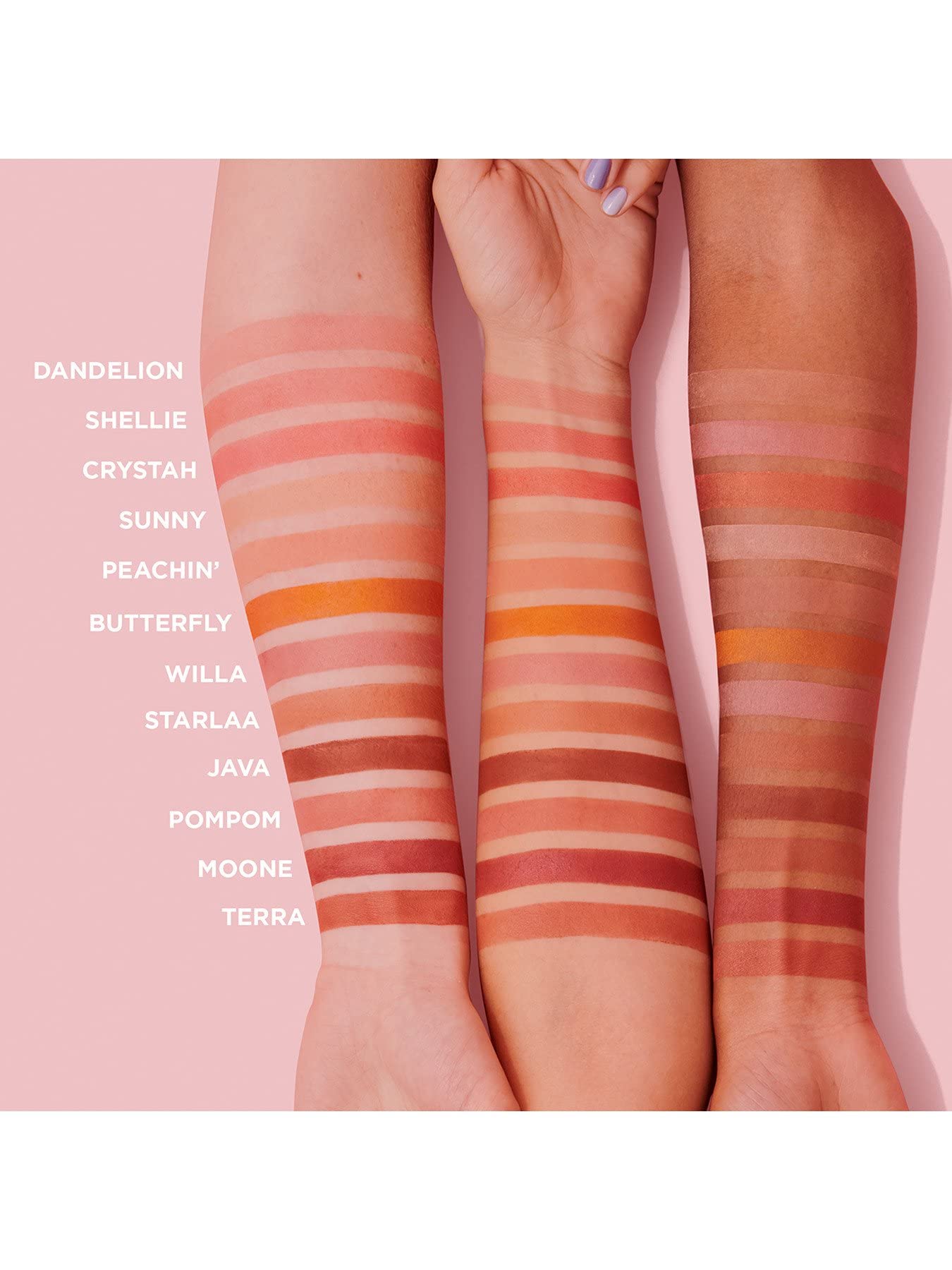 Benefit WANDERful World Blush Shellie — idéal pour les looks quotidiens et les soirées.