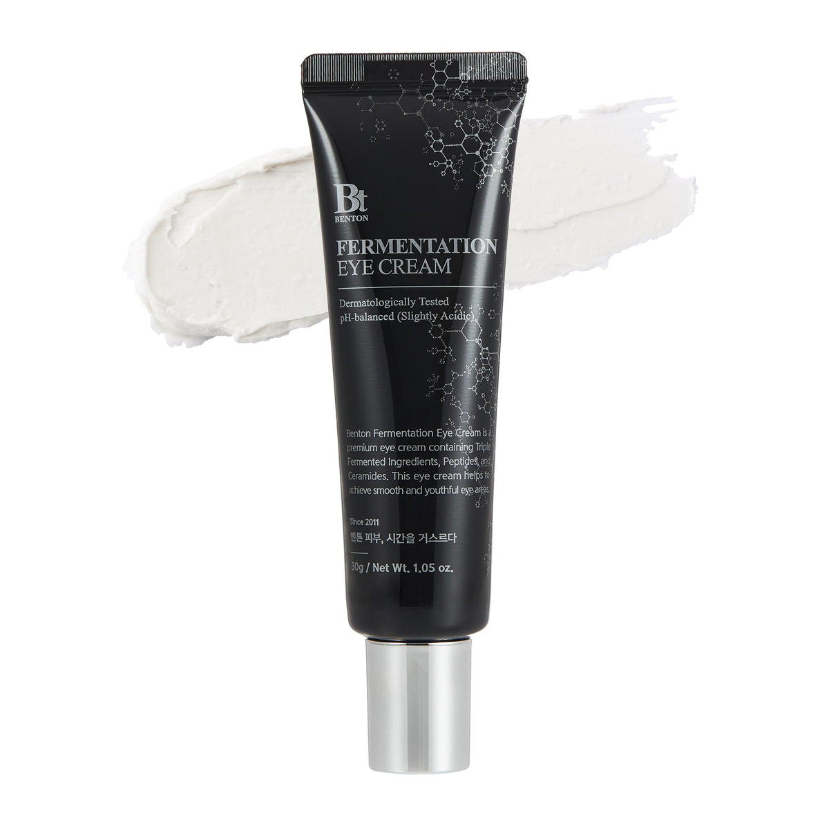 Benton Crème Yeux Fermentation, application douce pour le contour des yeux et fini mat.