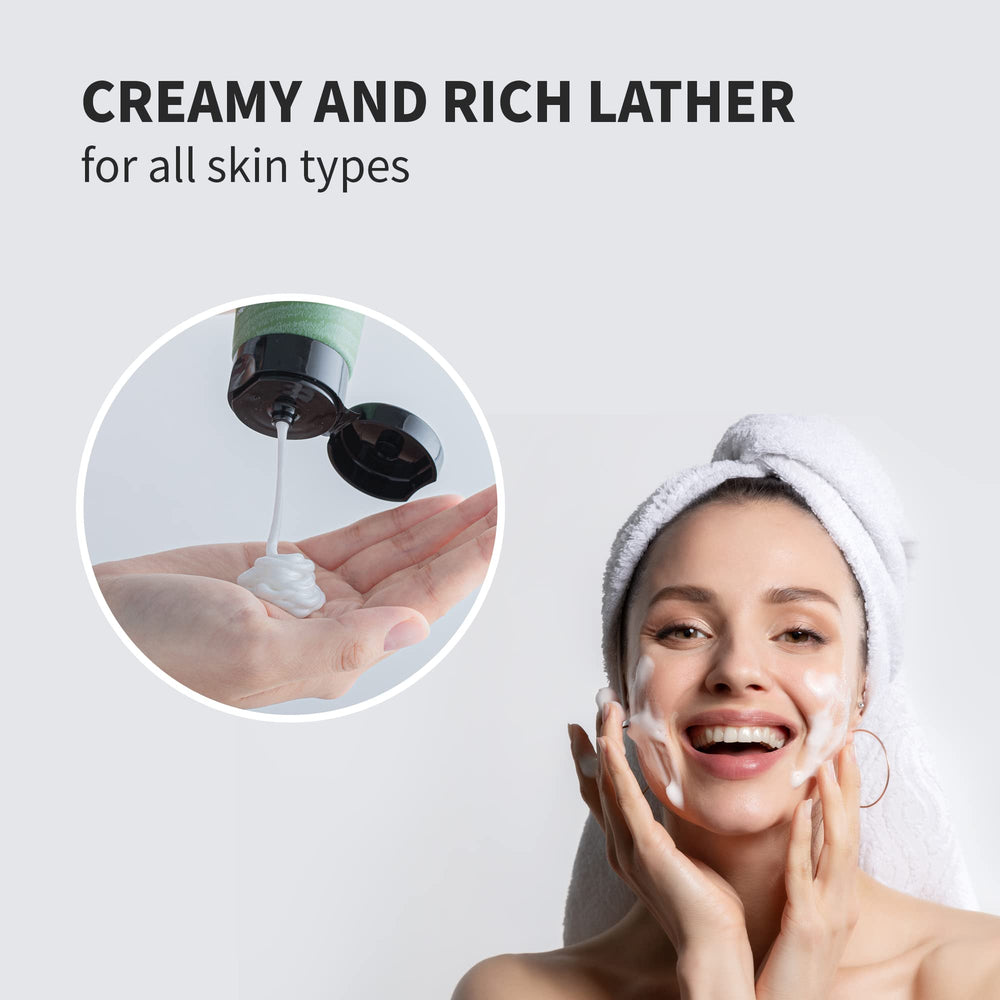 BENTON Deep Green Tea: extrait de thé vert et camellia pour l'hydratation.