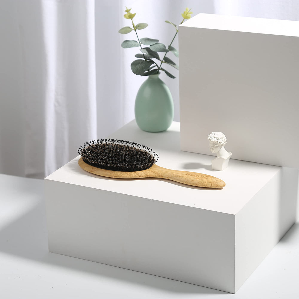 BESTOOL brosse-design-ecologique-bambou-anti-statique pour coiffage durable.