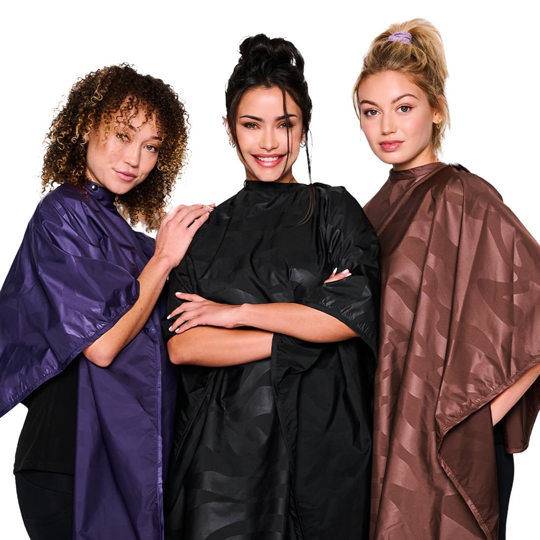 Imperméable et résistante aux éclaboussures, protège les vêtements des clients.