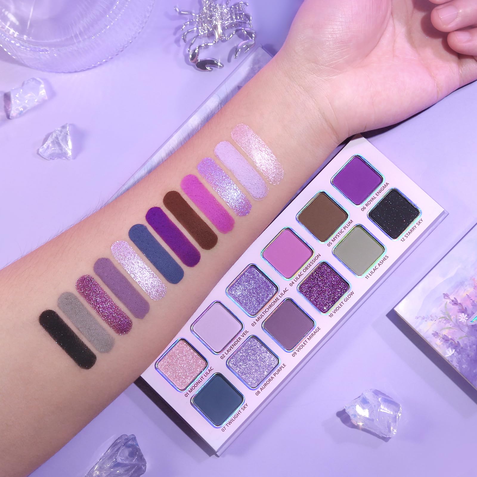BEUSELF maquillage quotidien, palette adaptée à tous les tons de peau.