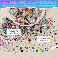 Bezztito flatback pearls with brilliant sheen for curved surfaces and nails.