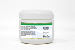 Bianca Rosa Crème D-Ribose, application en cercles pour absorption rapide et douceur durable.