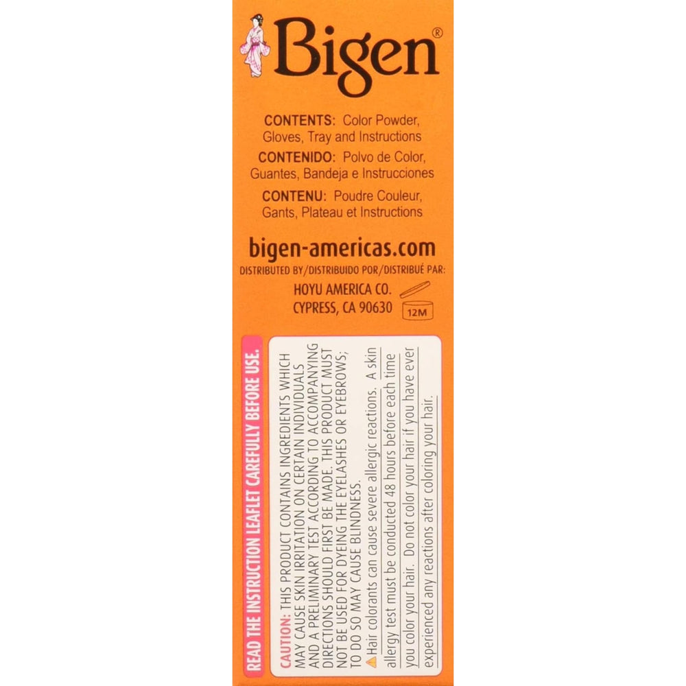Application précise avec Bigen Poudre Coloration 58 pour rendu naturel.