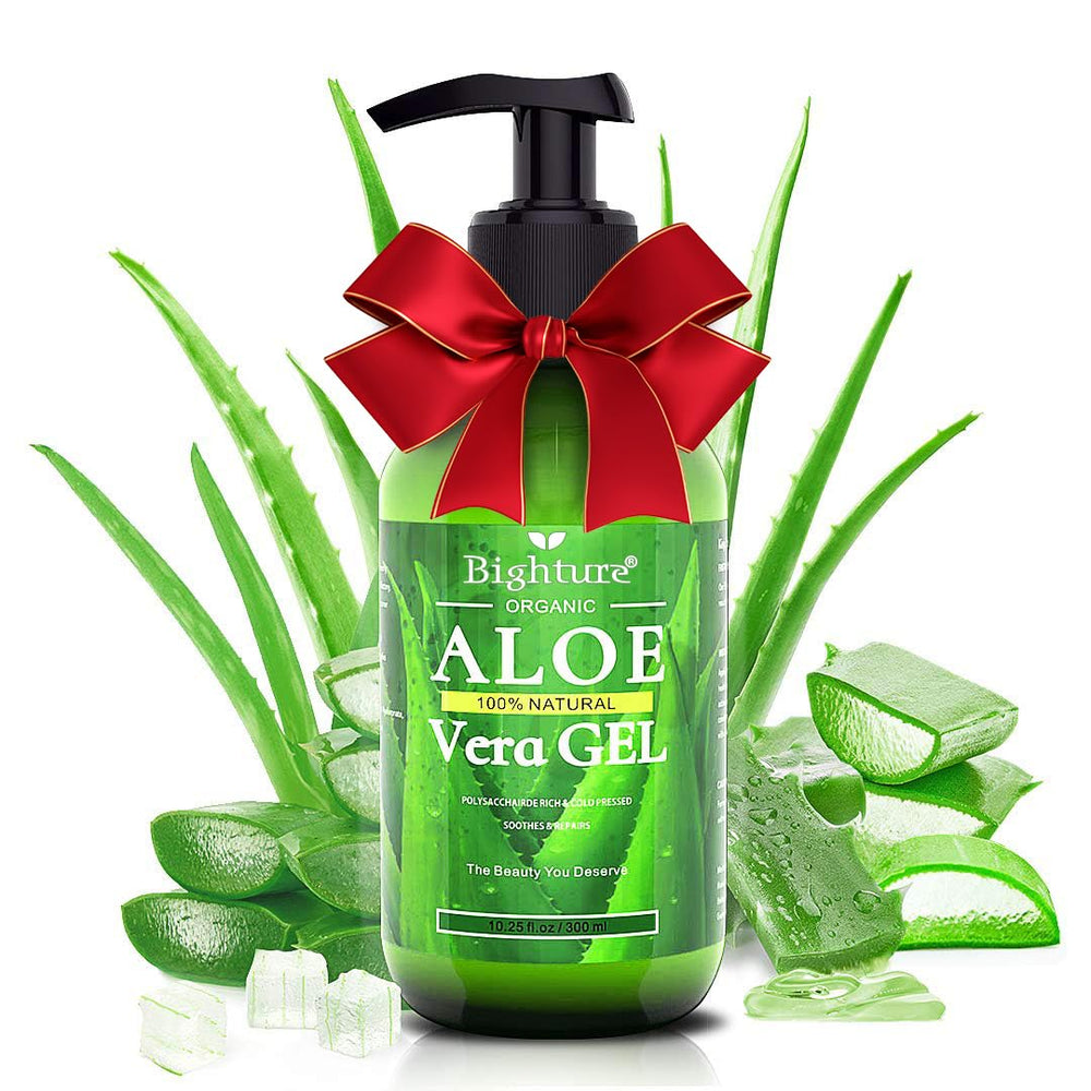 Gel aloé véra BIGHTURE sur le visage, pour hydratation rapide.