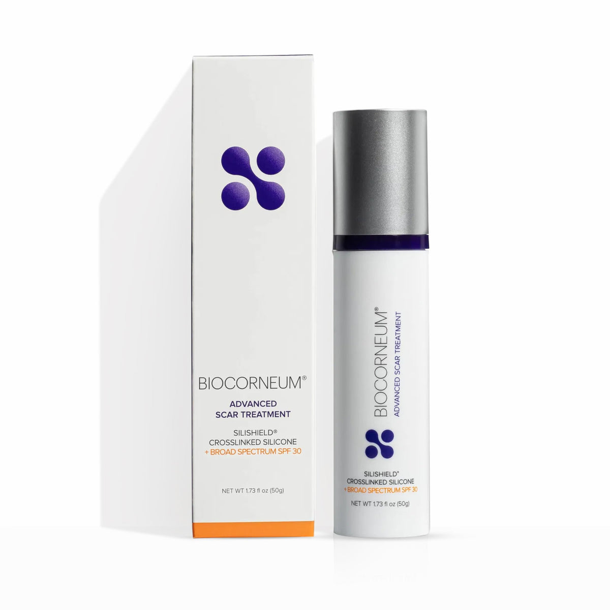 BIOCORNEUM gel cicatrice avec Silishield et SPF30 protège et assouplit la peau.