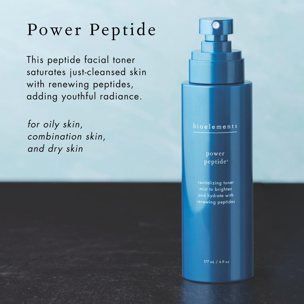 Bioelements Power Peptide application en spray sur le visage pour hydratation légère