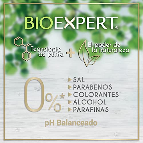 Bioexpert Shampoing bouteille sur plan de bain, rangement pratique.