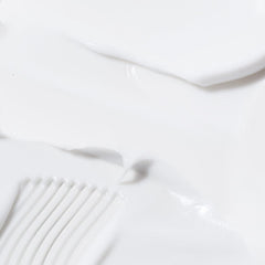 BIOSSANCE Squalane Omega Repair – texture légère et absorption rapide pour une peau nourrie.
