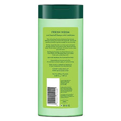 Biotique Neem Margosa: ingrédients naturels en vedette pour nourrir les cheveux.
