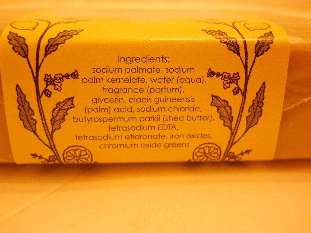 Savon Bisous De Provence sur evier, parfum frais et revitalisant.