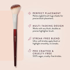 BK BEAUTY 112 pinceau-angle-visage-precision-poudre pour un mélange fluide et sans traces