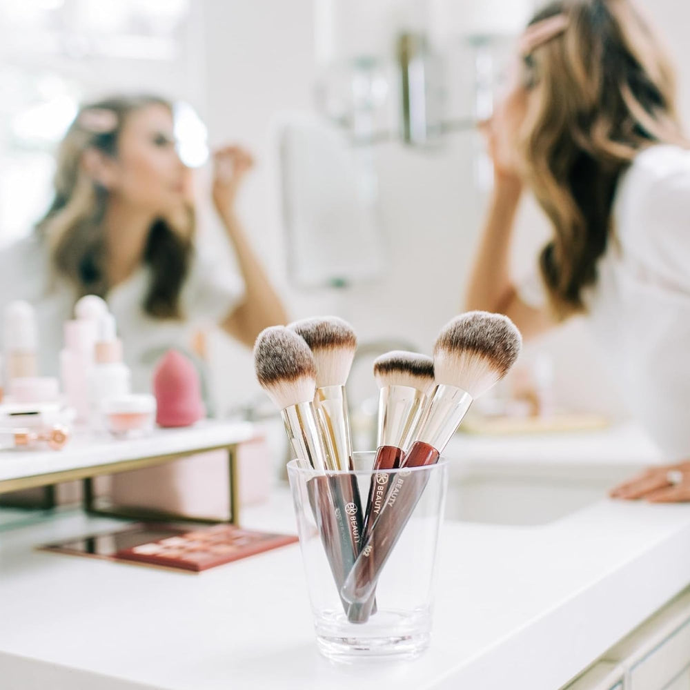 BK BEAUTY brins ultra-doux offrant douceur lors du maquillage