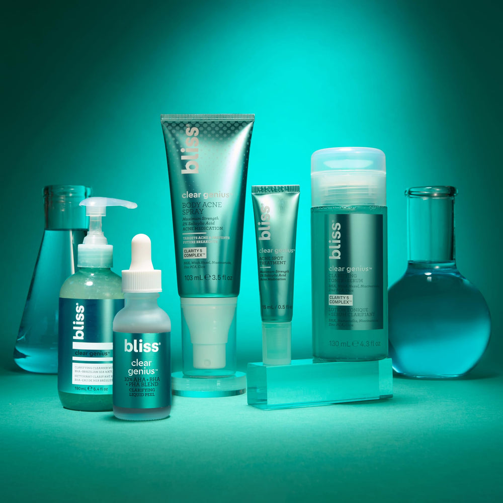 Bliss Clear Genius convient à tous les types de peau pour l’usage quotidien.